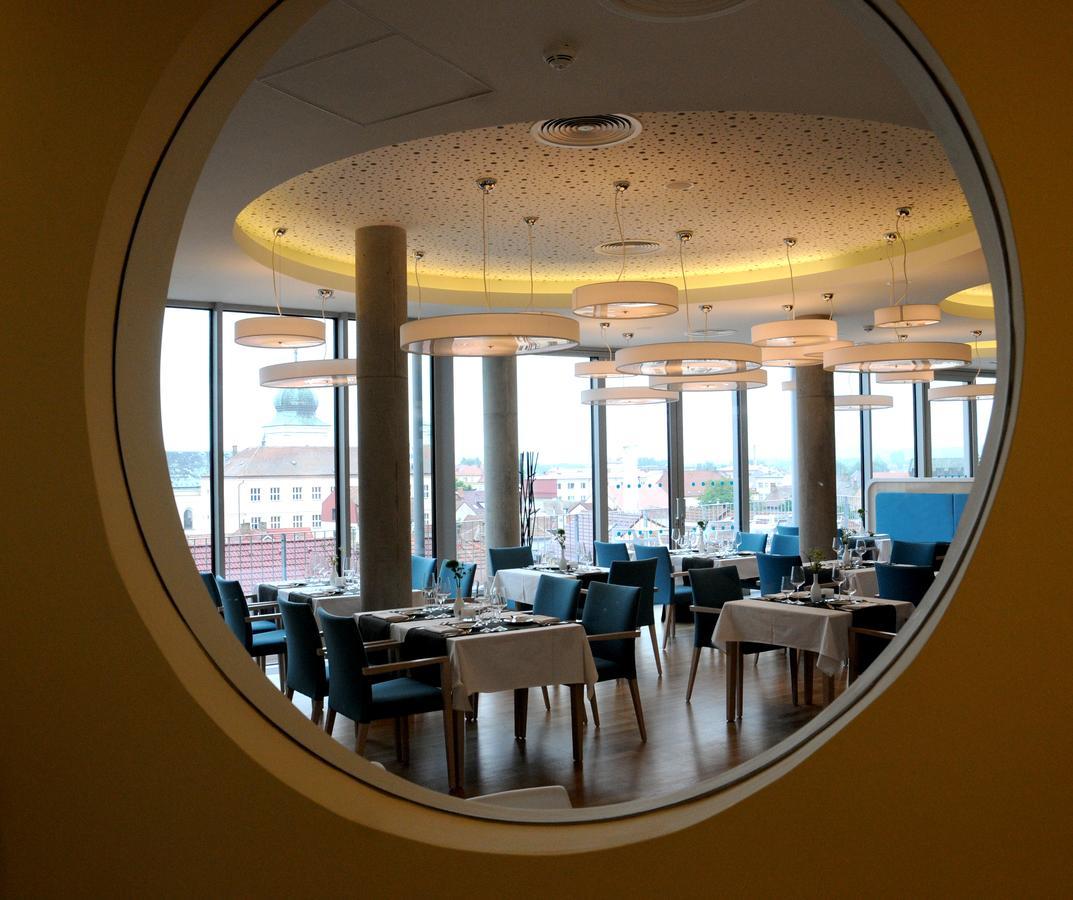 Hotel Erwin Junker Holice Ngoại thất bức ảnh